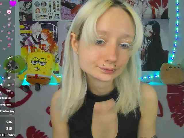 KatiaNabiee webcam