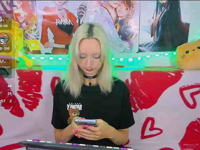 KatiaNabiee KatiaNabiee