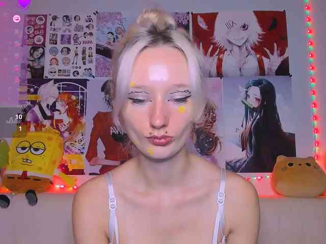 KatiaNabiee webcam