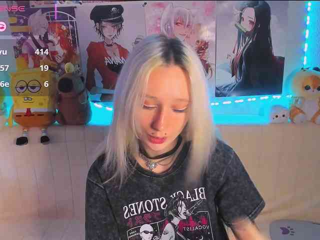 KatiaNabiee webcam