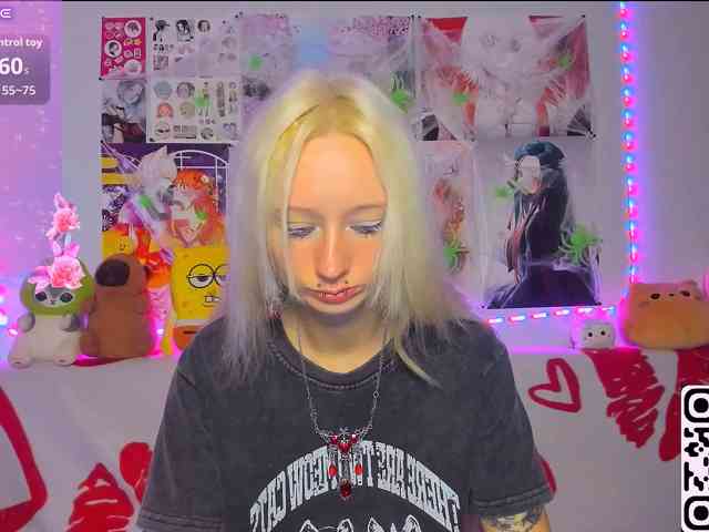 KatiaNabiee webcam