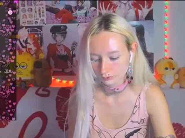 KatiaNabiee webcam