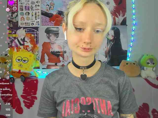 KatiaNabiee webcam