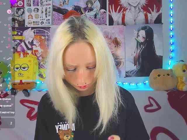 KatiaNabiee webcam