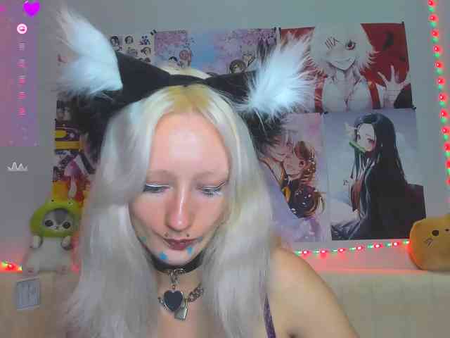 KatiaNabiee webcam