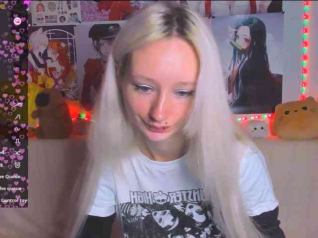 KatiaNabiee webcam