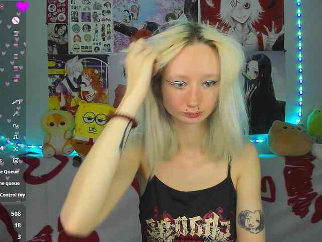 KatiaNabiee webcam