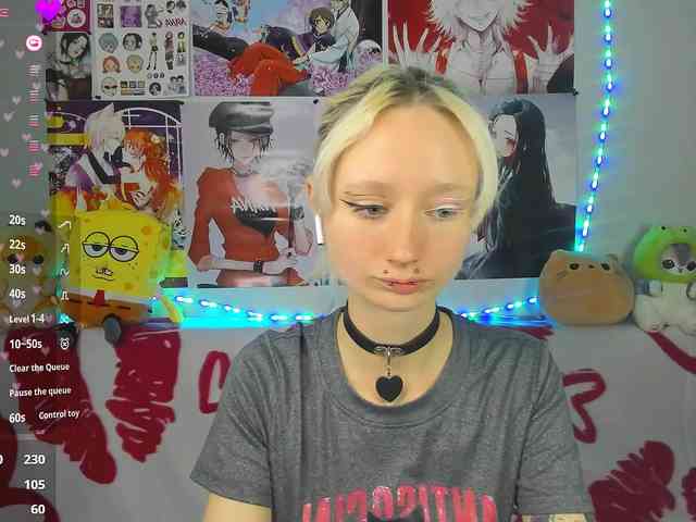 KatiaNabiee webcam