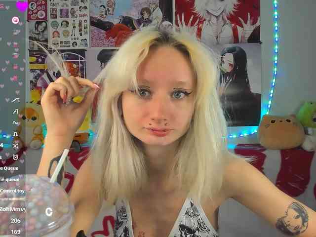 KatiaNabiee webcam