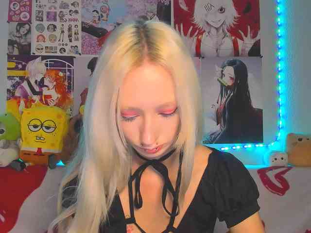 KatiaNabiee webcam