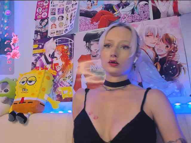 KatiaNabiee webcam