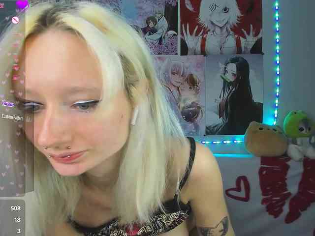 KatiaNabiee webcam