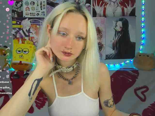 KatiaNabiee webcam