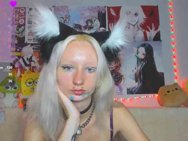 KatiaNabiee webcam