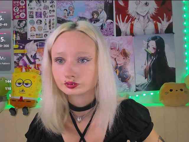 KatiaNabiee webcam
