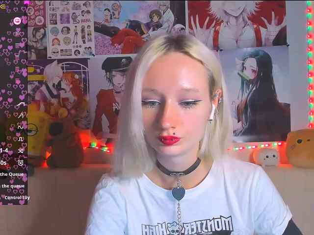 KatiaNabiee webcam
