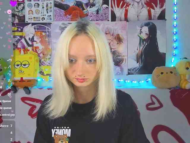 KatiaNabiee webcam