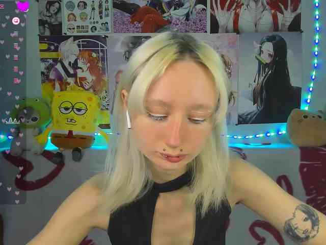 KatiaNabiee webcam