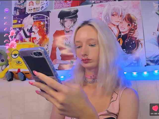KatiaNabiee webcam