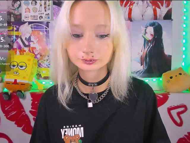 KatiaNabiee KatiaNabiee