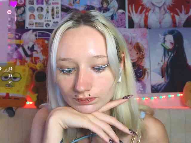 KatiaNabiee webcam