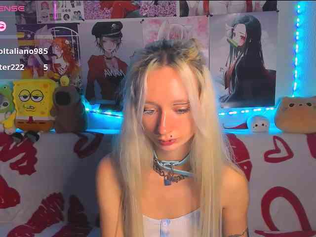 KatiaNabiee webcam