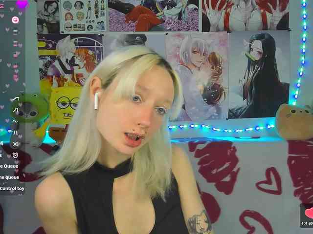 KatiaNabiee webcam