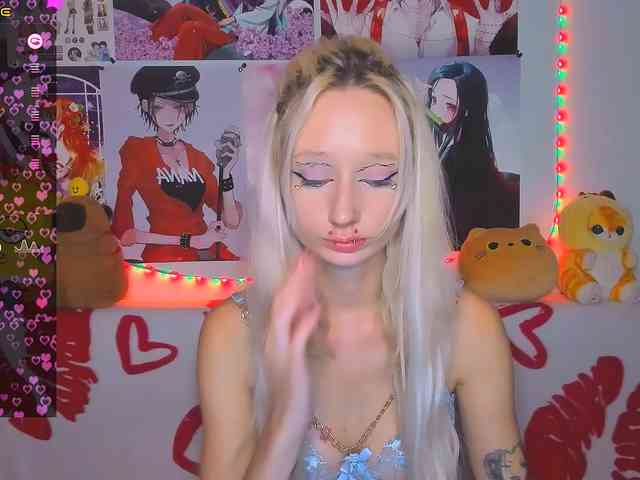KatiaNabiee webcam