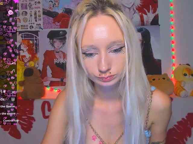KatiaNabiee webcam