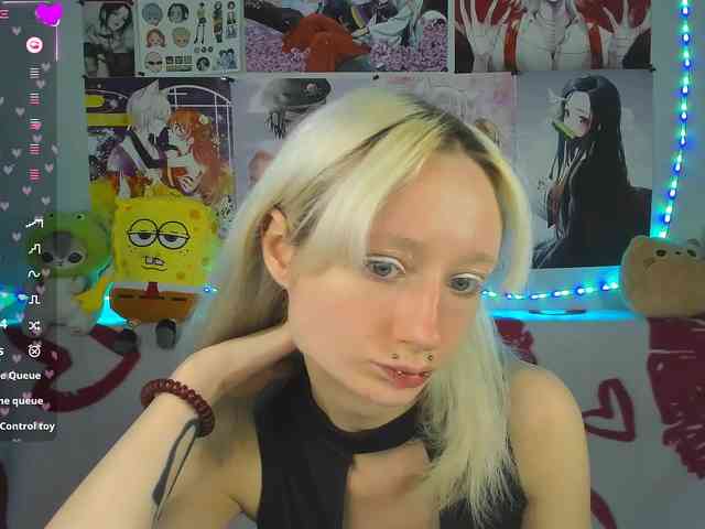 KatiaNabiee webcam