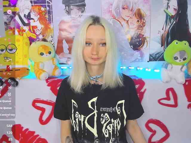 KatiaNabiee webcam