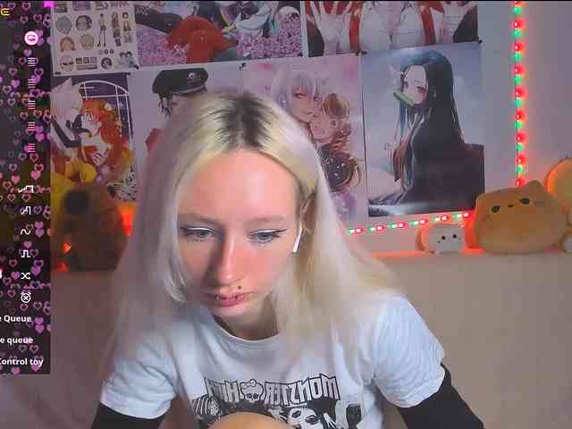 KatiaNabiee webcam