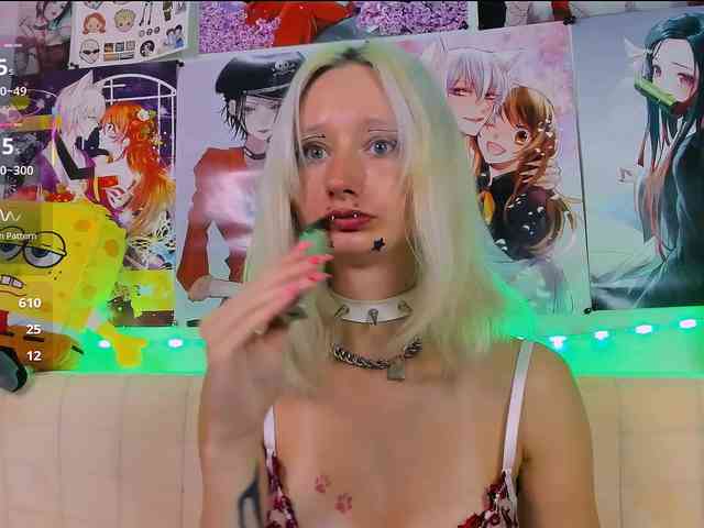KatiaNabiee webcam