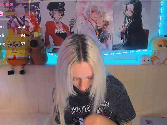 KatiaNabiee webcam