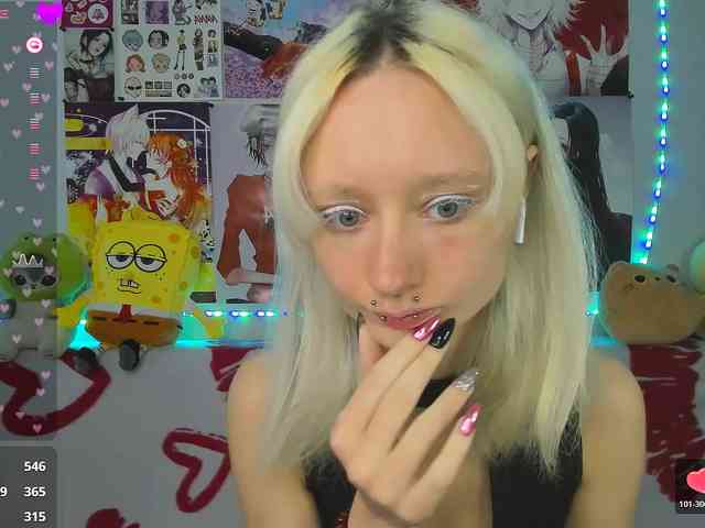 KatiaNabiee webcam