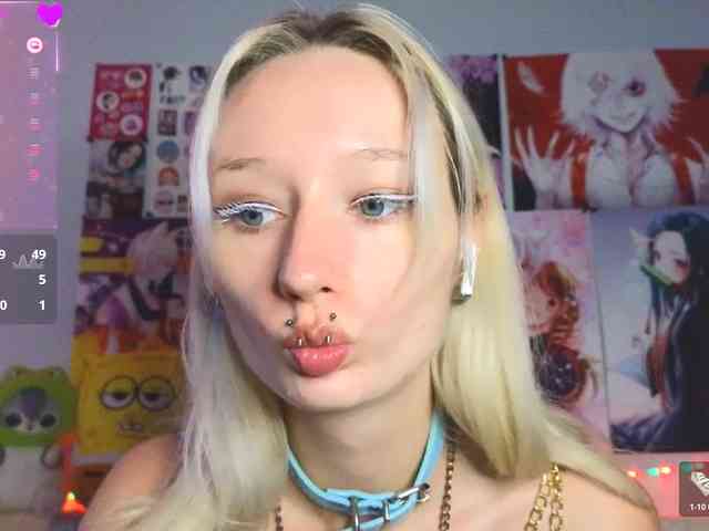 KatiaNabiee webcam