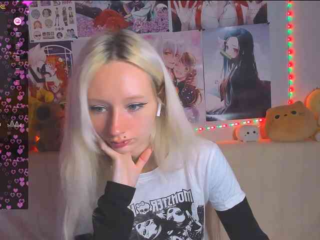 KatiaNabiee webcam