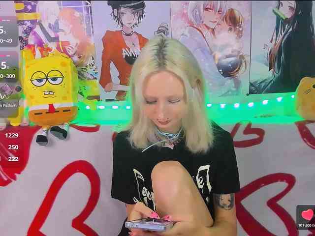KatiaNabiee webcam