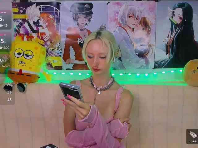 KatiaNabiee webcam
