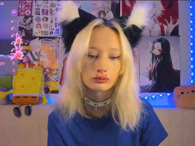 KatiaNabiee webcam
