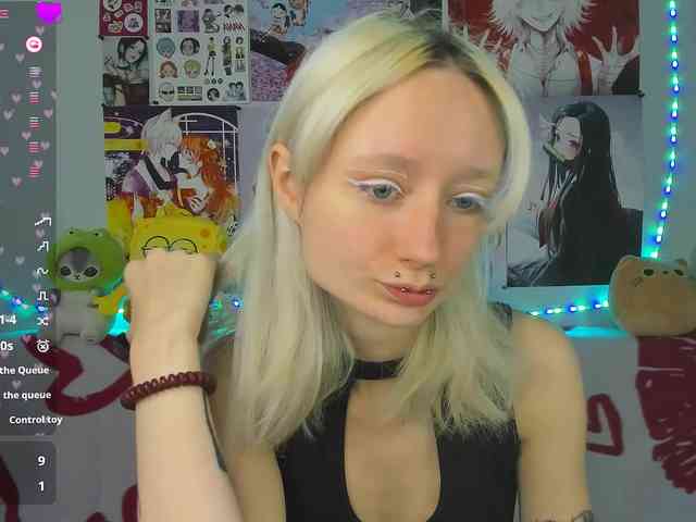 KatiaNabiee webcam