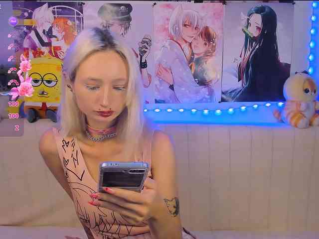 KatiaNabiee webcam