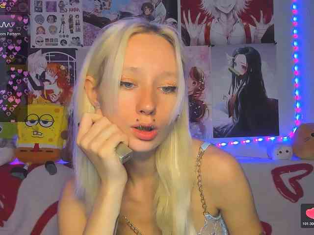 KatiaNabiee webcam