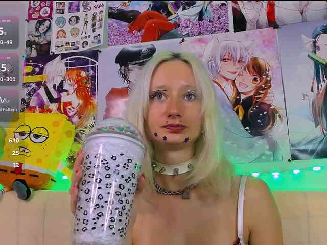 KatiaNabiee webcam
