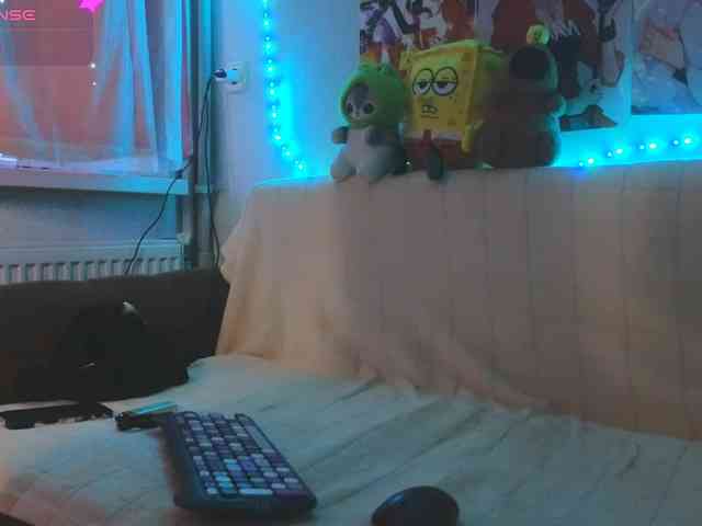 KatiaNabiee webcam