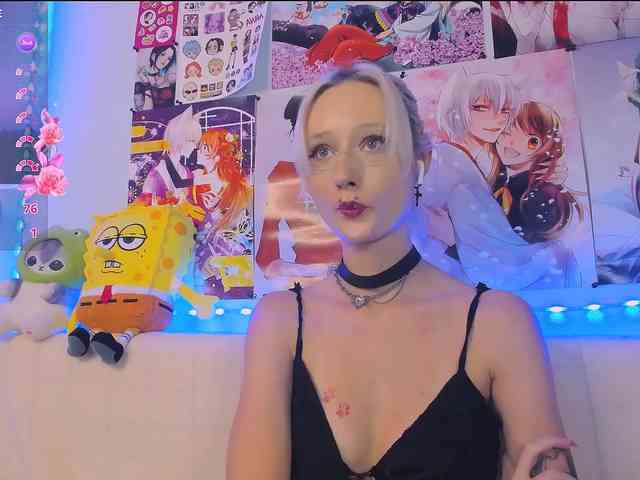 KatiaNabiee webcam