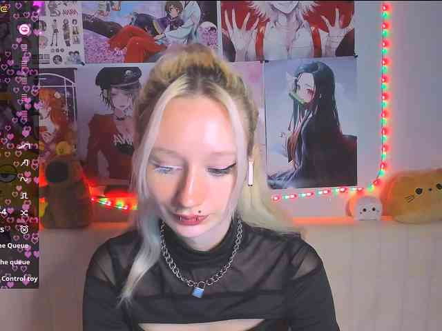 KatiaNabiee webcam