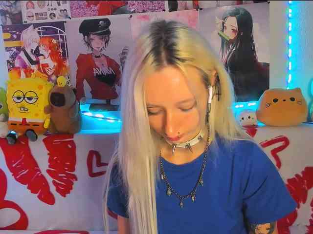 KatiaNabiee webcam
