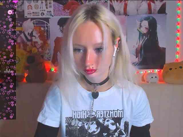 KatiaNabiee webcam