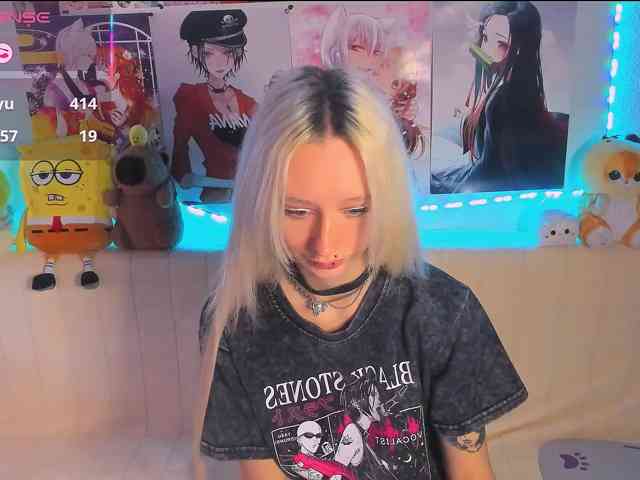 KatiaNabiee webcam